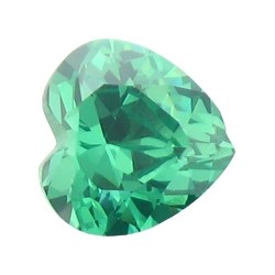 Зеленый кубик циркония сердце 7х7 - фото 15048